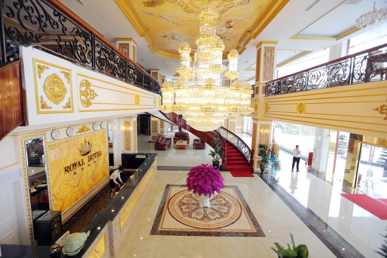 Lao Cai Royal Hotel Buitenkant foto