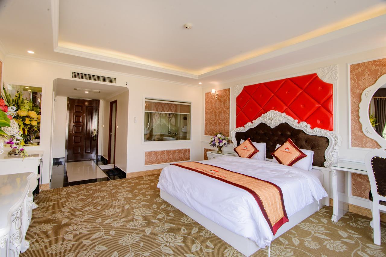Lao Cai Royal Hotel Buitenkant foto
