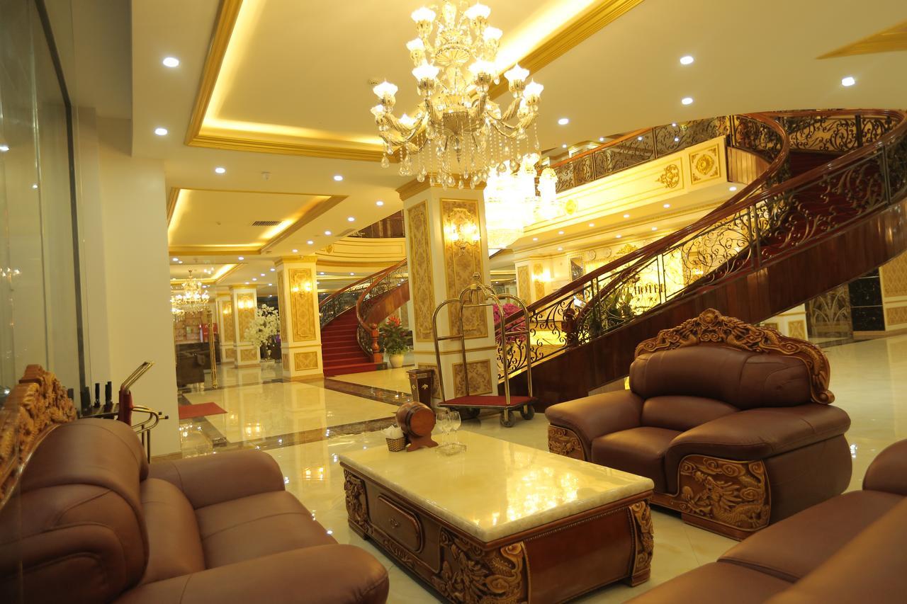 Lao Cai Royal Hotel Buitenkant foto