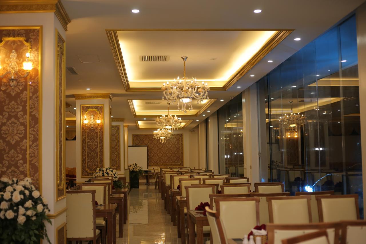 Lao Cai Royal Hotel Buitenkant foto
